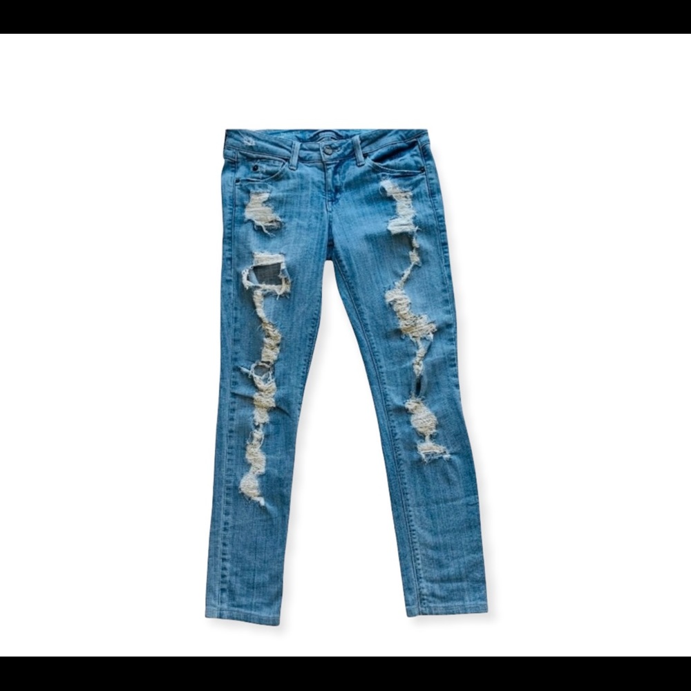 Fade To Blue Distressed Jeans Sz 26